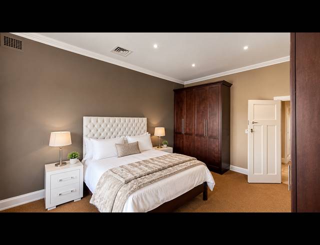 3 BEDROOM HOUSE FOR SALE IN ESSENWOOD